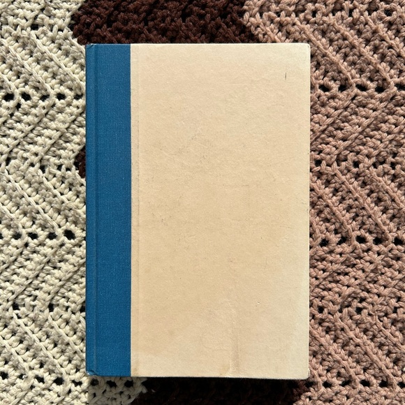 Dirt Work by Christin Byl ⭐️ hardcover book in good condition -no jacket cover- - Picture 2 of 4